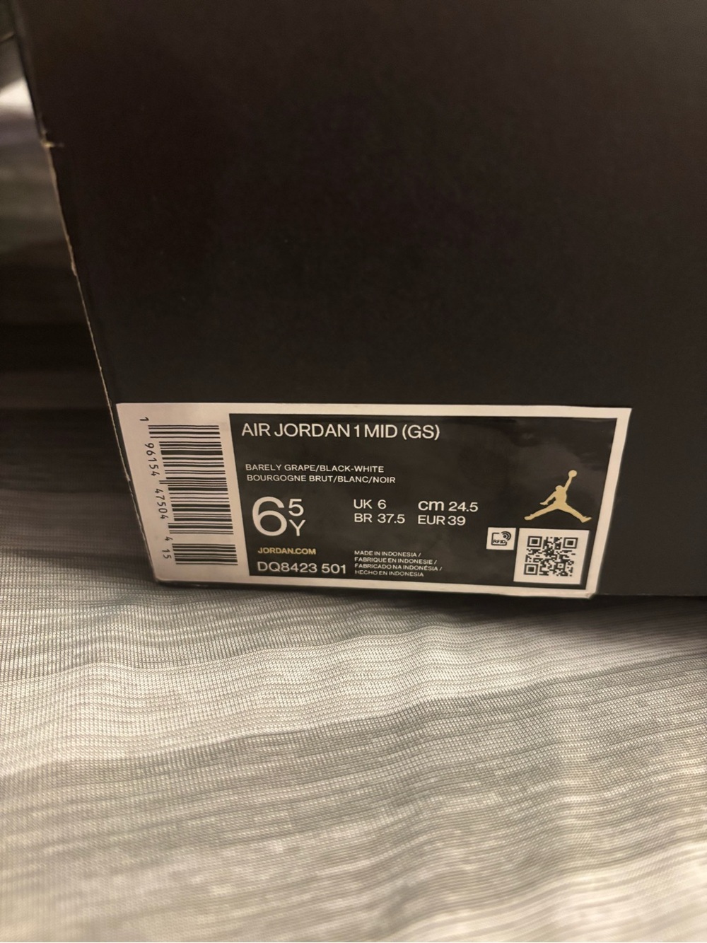 Jordan Air Jordan 1 Mid Box in Black, White and Barely Grape